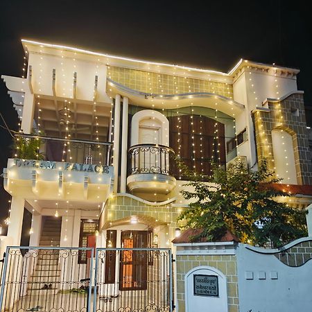 Ava Homestay Indore Eksteriør bilde